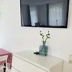 Studio-apartment Mit Balkon Apartament Drezno