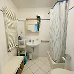 Studio-apartment Mit Balkon Apartament Drezno