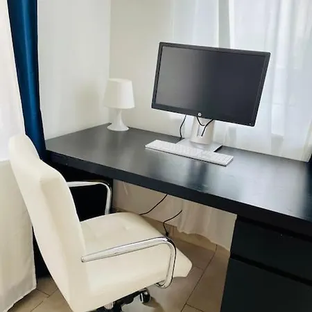 Apartman Studio-apartment Mit Balkon *