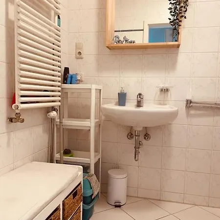 Apartman Studio-apartment Mit Balkon *