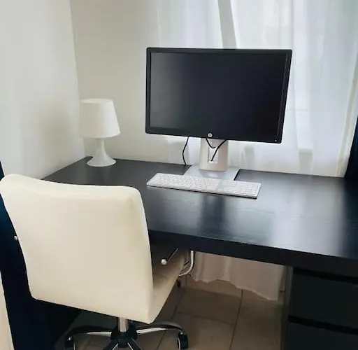 Studio-apartment Mit Balkon Drezda