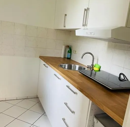 Studio-apartment Mit Balkon * Drezda