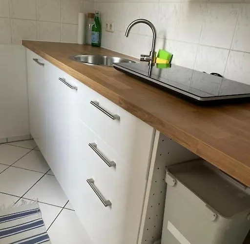 Studio-apartment Mit Balkon